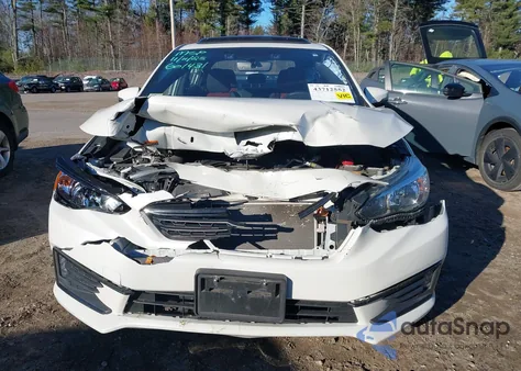 2021 Subaru Impreza Sport z USA, uszkodzony, nr VIN 4S3GKAM64M3601431